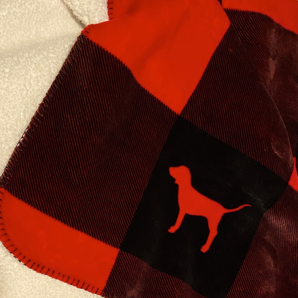 Like new classic Victoria Secret Sherpa blanket